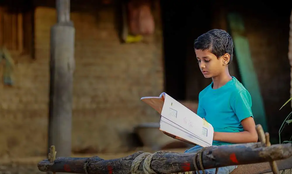 otu india jobs portal | online job search | blue collar jobs vacancy education poor child studying home